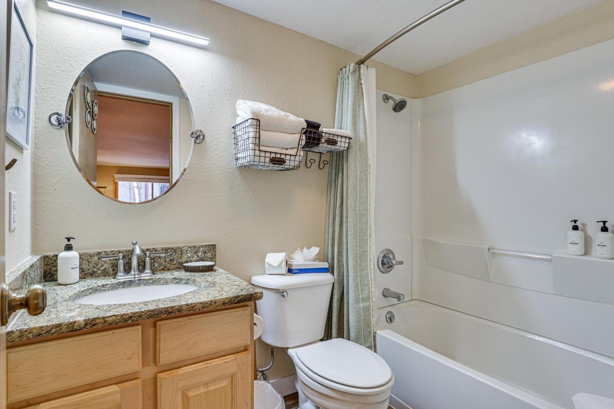 Snowdogs Breck Condo With Fireplace Walk To Lifts بريكنريدج المظهر الخارجي الصورة