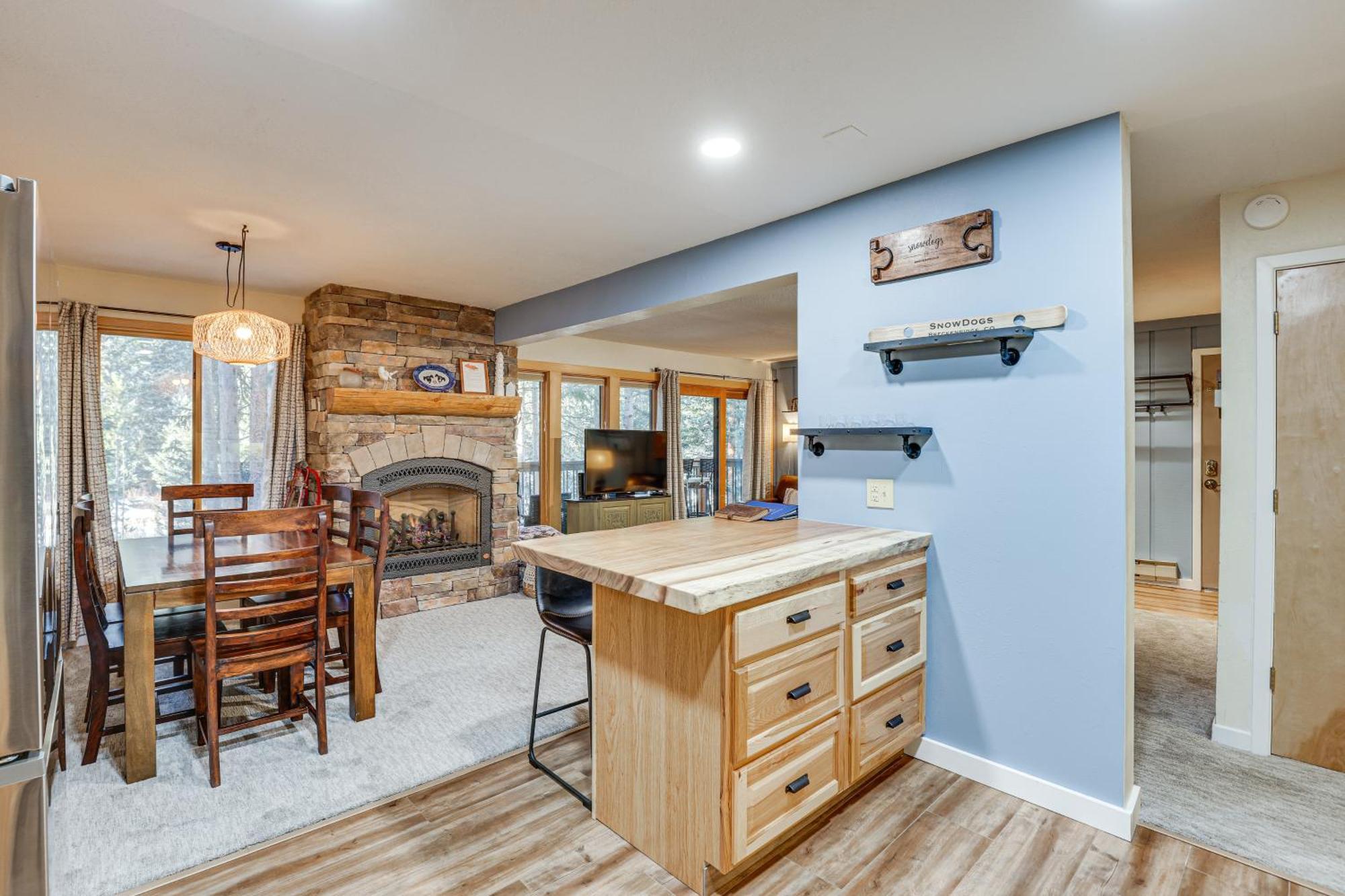 Snowdogs Breck Condo With Fireplace Walk To Lifts بريكنريدج المظهر الخارجي الصورة